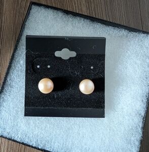 Elegant‎ Peach Pearl Stud Earrings